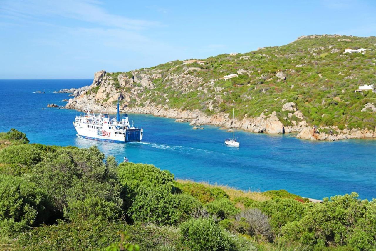 Hotel Canne Al Vento Santa Teresa Gallura Exterior photo